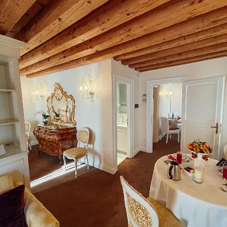 Apartament Ai Savi Di *